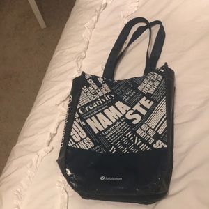 Lulu lemon bag